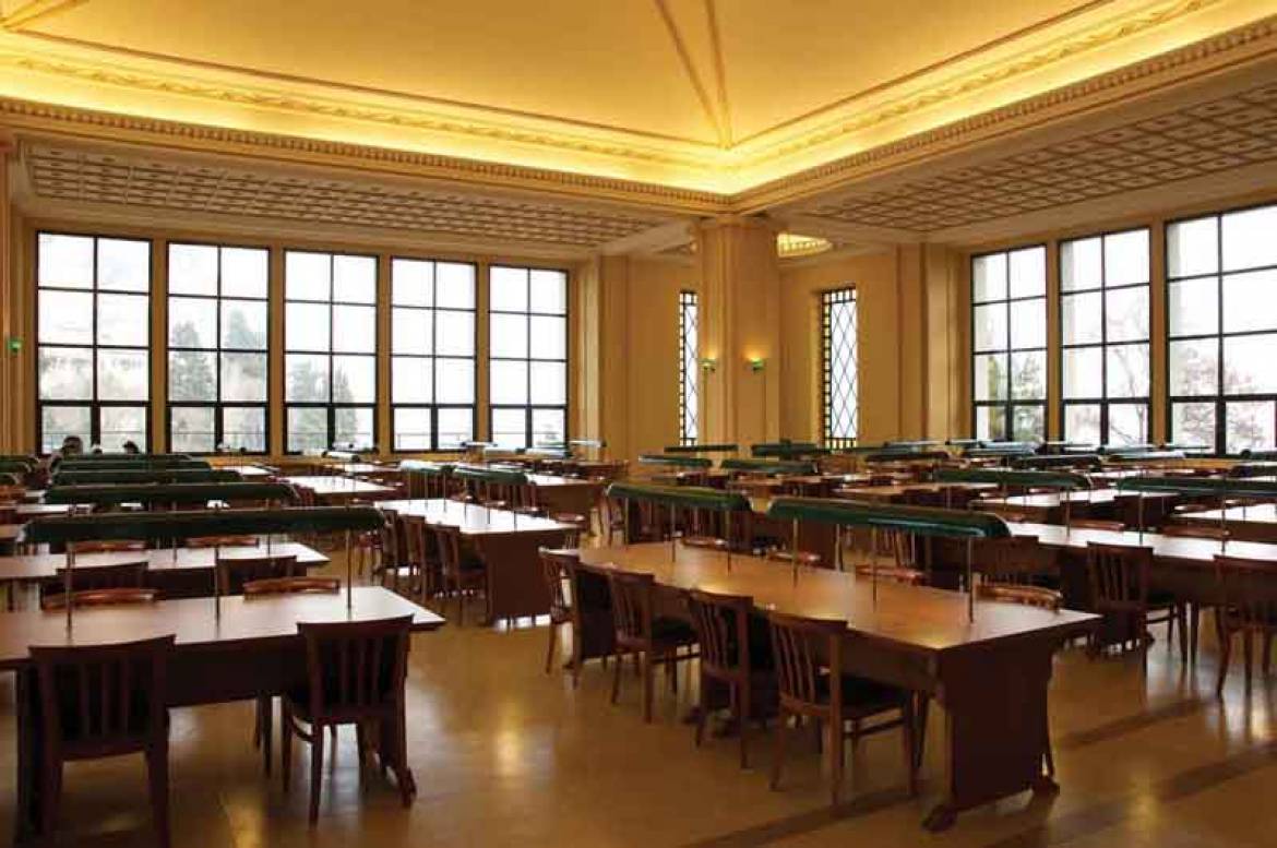 İ. Ü. Hukuk Fakültesi Kütüphanesi Onarımı